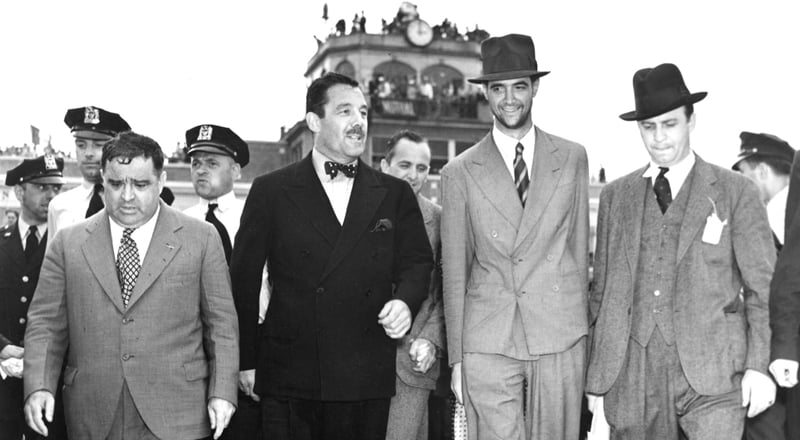  TWA owner Howard Hughes and NY mayor Fiorello La Guardia in 1939.