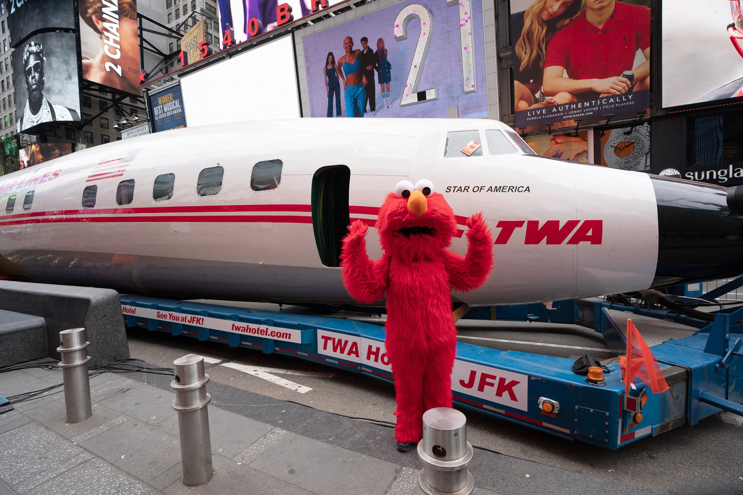 Does this plane stop on Sesame Street? Elmo visits Connie on March 23, 2019.